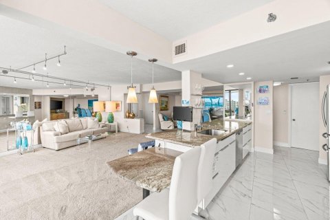 Copropriété à vendre à Highland Beach, Floride: 2 chambres, 190.45 m2 № 2147202 - photo 14