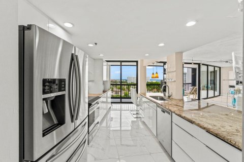 Copropriété à vendre à Highland Beach, Floride: 2 chambres, 190.45 m2 № 2147202 - photo 13