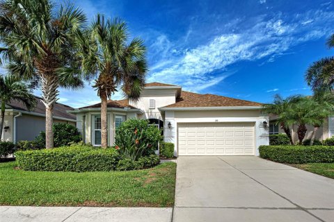 House in Venice, Florida 2 bedrooms, 164.81 sq.m. № 1919365 - photo 1