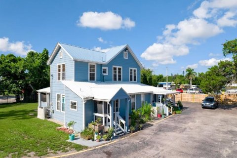 Immobilier commercial à vendre à Bradenton, Floride: 218.32 m2 № 2312637 - photo 5