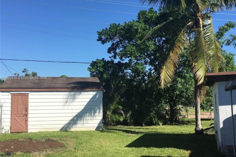 Villa ou maison à vendre à Miami, Floride: 4 chambres, 165.92 m2 № 1941496 - photo 22