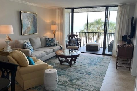 Condo in Redington Shores, Florida, 2 bedrooms  № 1686965 - photo 15