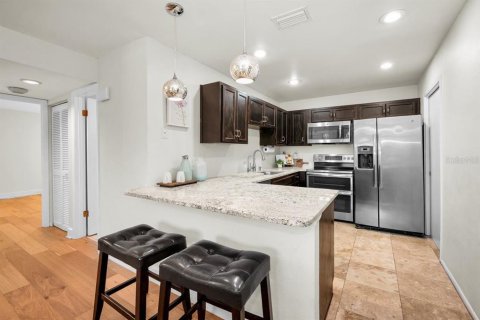 Condominio en venta en Palm Harbor, Florida, 2 dormitorios, 97.55 m2 № 1912544 - foto 10