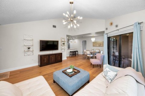 Condominio en venta en Palm Harbor, Florida, 2 dormitorios, 97.55 m2 № 1912544 - foto 5