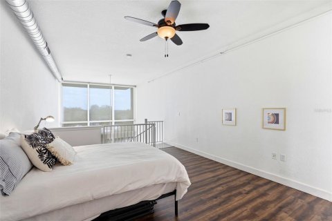 Condominio en venta en Orlando, Florida, 1 dormitorio, 87.24 m2 № 2156750 - foto 18