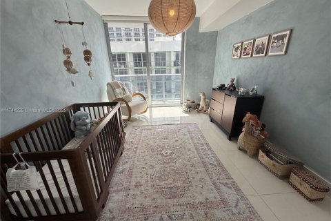 Condo in Miami, Florida, 2 bedrooms  № 1868104 - photo 26