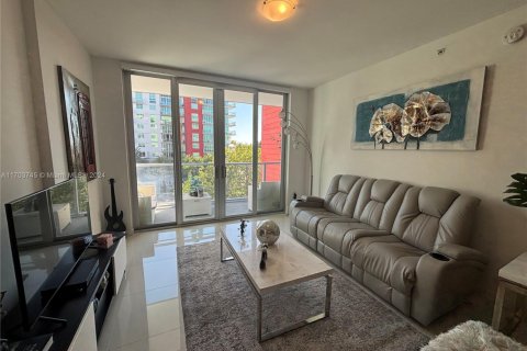 Купить кондоминиум в Дорал, Флорида 2 спальни, 104.98м2, № 1934397 - фото 11