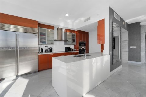 Condominio en alquiler en Aventura, Florida, 3 dormitorios, 207.64 m2 № 2012991 - foto 10