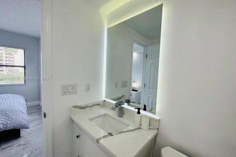 Купить кондоминиум в Орландо, Флорида 2 спальни, № 1988891 - фото 18