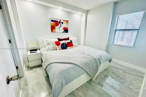 Купить кондоминиум в Орландо, Флорида 2 спальни, № 1988891 - фото 10