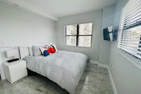 Купить кондоминиум в Орландо, Флорида 2 спальни, № 1988891 - фото 8