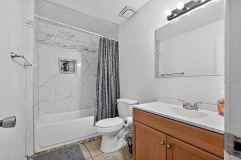 Townhouse in Holly Hill, Florida 2 bedrooms, 96.06 sq.m. № 2223065 - photo 11