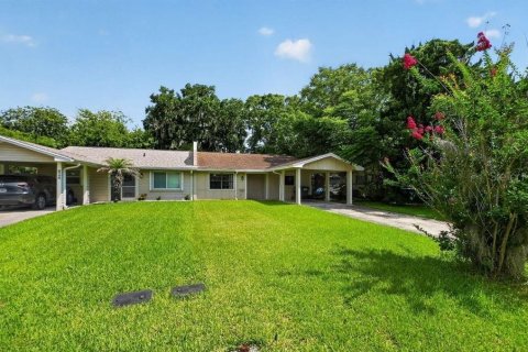 Townhouse in Holly Hill, Florida 2 bedrooms, 96.06 sq.m. № 2223065 - photo 2