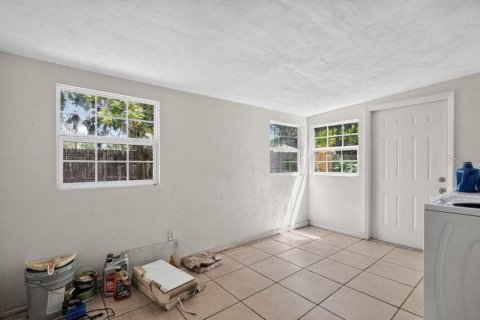 Townhouse in Holly Hill, Florida 2 bedrooms, 96.06 sq.m. № 2223065 - photo 12