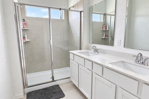 Villa ou maison à louer à Orlando, Floride: 3 chambres, 151.52 m2 № 2389263 - photo 24