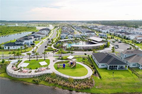 Villa ou maison à louer à Orlando, Floride: 3 chambres, 151.52 m2 № 2389263 - photo 2