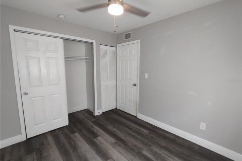 Снять в аренду квартиру в Деланд, Флорида 1 комната, 96.25м2, № 1901720 - фото 20