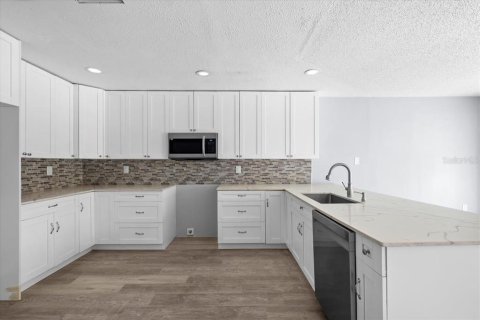 Casa en venta en Venice, Florida, 3 dormitorios, 145.86 m2 № 1813167 - foto 19