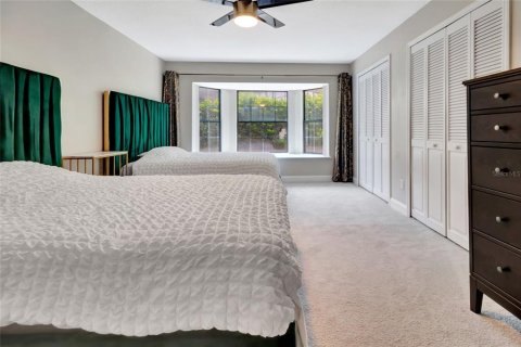 House in Orlando, Florida 4 bedrooms, 204.11 sq.m. № 1812404 - photo 28