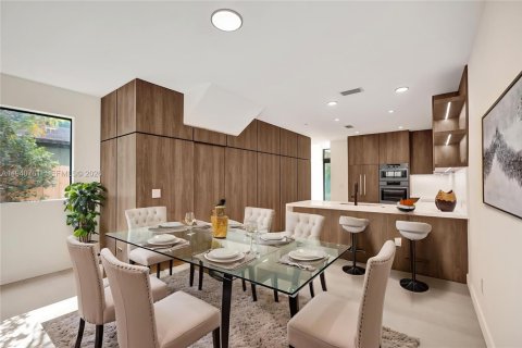 Adosado en venta en Miami, Florida, 3 dormitorios, 205.78 m2 № 2000418 - foto 9