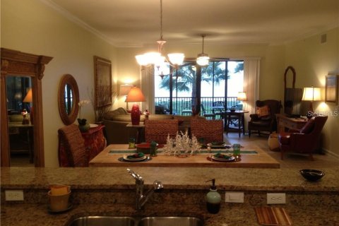Condominio en alquiler en Punta Gorda, Florida, 3 dormitorios, 217.21 m2 № 2099185 - foto 4