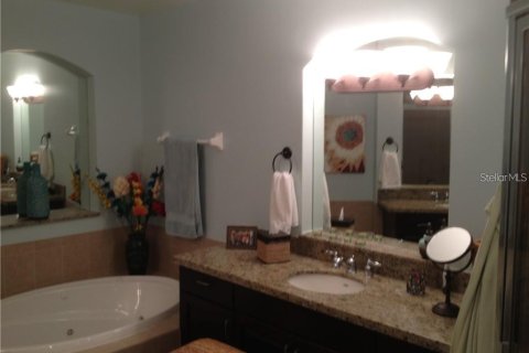 Condominio en alquiler en Punta Gorda, Florida, 3 dormitorios, 217.21 m2 № 2099185 - foto 10