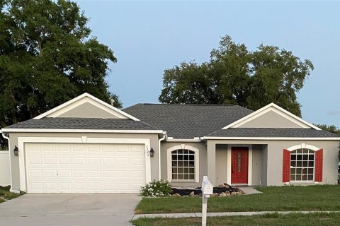 Casa en venta en Lutz, Florida, 4 dormitorios, 160.81 m2 № 1817940 - foto 1