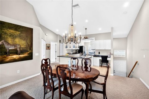 Condo in Bradenton, Florida, 2 bedrooms  № 2394042 - photo 19
