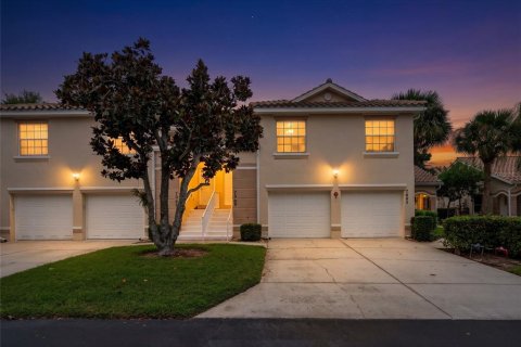 Condo in Bradenton, Florida, 2 bedrooms № 2394042