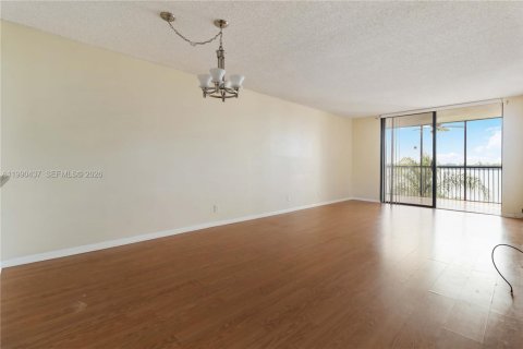 Copropriété à louer à Oakland Park, Floride: 2 chambres, 85.47 m2 № 2056794 - photo 3