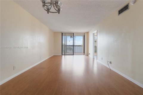 Copropriété à louer à Oakland Park, Floride: 2 chambres, 85.47 m2 № 2056794 - photo 5