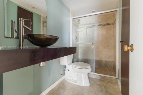 Copropriété à louer à Oakland Park, Floride: 2 chambres, 85.47 m2 № 2056794 - photo 11