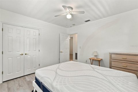 Casa en venta en Punta Gorda, Florida, 6 dormitorios, 247.49 m2 № 2385823 - foto 24