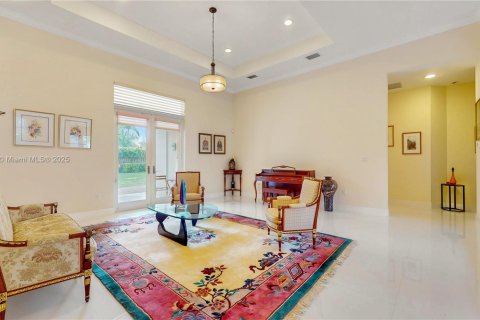Villa ou maison à vendre à Miami, Floride: 4 chambres, 320.7 m2 № 1970831 - photo 9