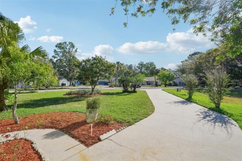 Casa en venta en Leesburg, Florida, 2 dormitorios, 127.65 m2 № 1640642 - foto 4