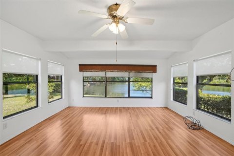 Casa en venta en Leesburg, Florida, 2 dormitorios, 127.65 m2 № 1640642 - foto 18