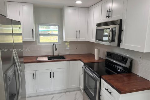 Casa en venta en Englewood, Florida, 2 dormitorios, 98.85 m2 № 1889676 - foto 9