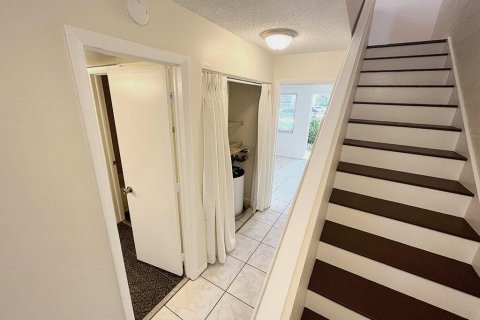 Copropriété à louer à West Palm Beach, Floride: 2 chambres, 99.22 m2 № 2191385 - photo 7