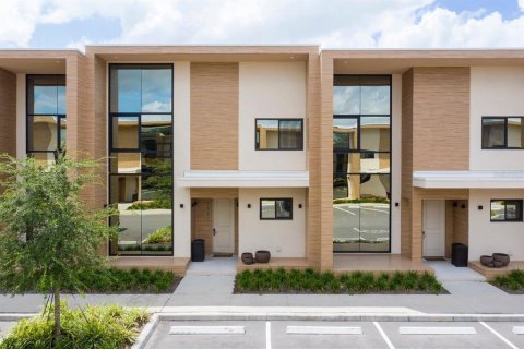 Touwnhouse à vendre à Kissimmee, Floride: 4 chambres, 218.88 m2 № 1302841 - photo 1