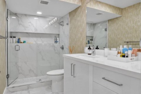 Купить кондоминиум в Бока-Ратон, Флорида 6 комнат, 116.59м2, № 2083868 - фото 23