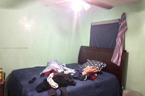 Townhouse in Pembroke Park, Florida 3 bedrooms, 122.07 sq.m. № 2074859 - photo 9