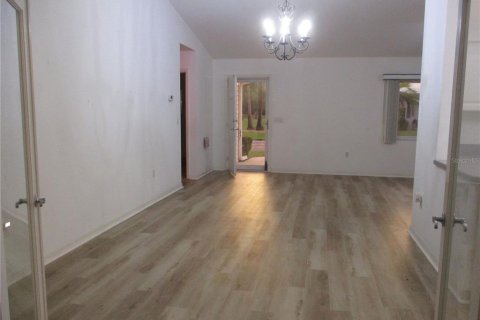 Купить виллу или дом в Даннеллон, Флорида 7 комнат, 188.22м2, № 2093238 - фото 12