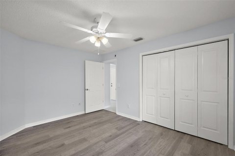 House in The Villages, Florida 3 bedrooms, 188.03 sq.m. № 1784746 - photo 15