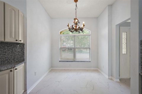 House in The Villages, Florida 3 bedrooms, 188.03 sq.m. № 1784746 - photo 30