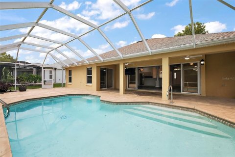 House in The Villages, Florida 3 bedrooms, 188.03 sq.m. № 1784746 - photo 20