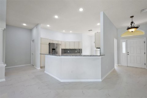 House in The Villages, Florida 3 bedrooms, 188.03 sq.m. № 1784746 - photo 29