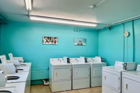 Copropriété à vendre à Daytona Beach, Floride: 1 chambre, 65.96 m2 № 2206156 - photo 25