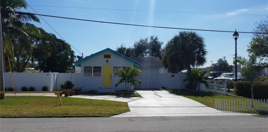 Villa ou maison à Oakland Park, Floride 2 chambres, 84.36 m2 № 2084406