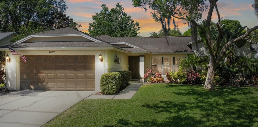 House in Port Orange, Florida 3 bedrooms, 152.08 sq.m. № 1820765
