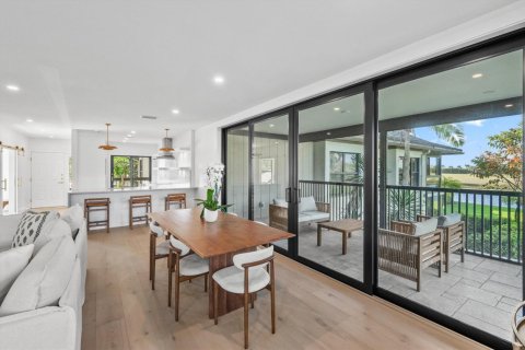 Condo in Wellington, Florida, 3 bedrooms № 2250633 - photo 4